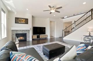 Spacious Luxury Retreat Near Boulder & Denver - 5