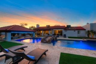 Villa De Paradis - Scottsdale - 4