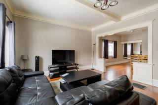 Stay Portland - Elegant & Airy 3BR 2BA in NE Portland - Portland - 0