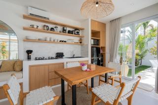 NEW! Villa Troy - 1BR Villa in Kerobokan - Kerobokan - 8