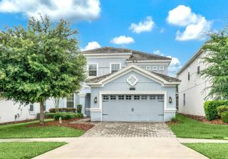 Villa at Champions Gate Resort in Orlando near Theme Parks with Private Pool, SPA & Movie Theater - Davenport - 9