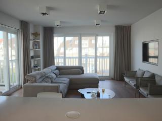 Dockside 0303 with top location - Nieuwpoort - 1