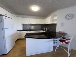 Araluen Unit 14 - Golden Beach - 5
