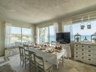 Luxury Villa with Jacuzzi in Les Issambres - Les Issambres - 7