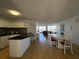 Araluen Unit 14 - Golden Beach - 4