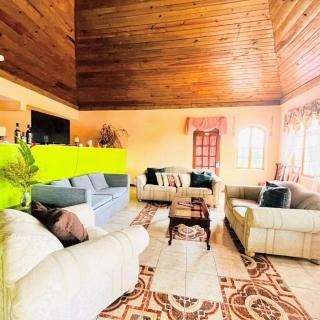 Nine Mile Resort Village and Travel - 2