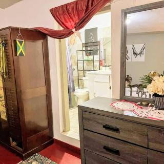 Nine Mile Resort Village and Travel - Stepney - 2