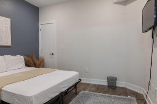 Spacious 4bed 3bath Wdparkingsleeps10yard - Philadelphia - 1