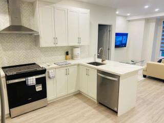 The Residence, Your comfort is our culture - Oakville - 0