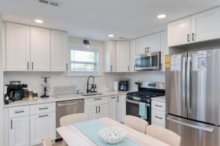 New Beach House with Game Room - Ocean City - 8