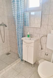 Apartmani Stine - Okrug Donji - 6