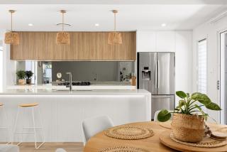 Coastal Home in Mooloolaba - Mooloolaba - 4