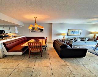 2 BR Resort Condo Direct Oceanfront Wyndham Ocean Walk - Daytona Funland 2226 - Daytona Beach - 0