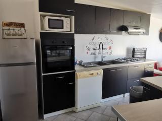 Maison calme avec clim, WIFI, jardin et vue sur le Lay - FR-1-194-274 - 5