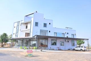Hotel Rudraksha Restaurant And Resort - Khātu - 0