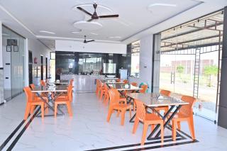 Hotel Rudraksha Restaurant And Resort - Khātu - 7