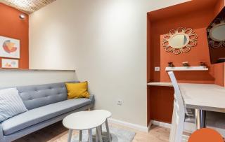 Cute apartment in Akacfa st, Moon - Budapest - 4
