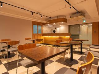 Suwon Hotel J&K - Suwon - 4