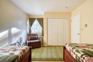 Woodland Hideaway, Dog-Friendly, Hot Tub - Rhododendron - 3