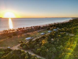 Cape Keppel Beach Cottages and Villas - - 1