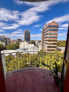 Departamento céntrico y moderno a pasos de Plaza España, en pleno microcentro de Mendoza - Mendoza - 7