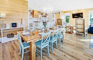 Oyster cove- Beach front -pet friendly -elevator - Highland View - 2