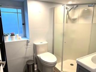 ᴬ Garden view one big separate bedroom - 3