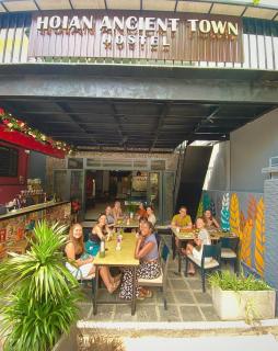 Hoi An Ancient Town Hostel & Bar - Hoi An - 1