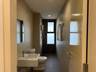 The Renai Escape - 1