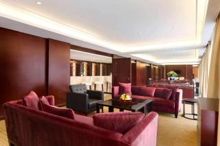 Ramada Plaza by Wyndham Lianyungang - 2