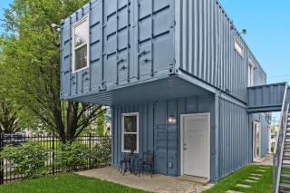 Experience the Unique Re-Nu Shipping Container #2 - 5