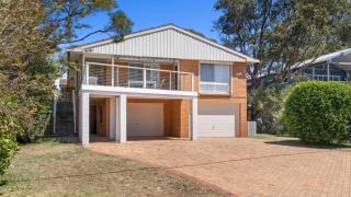 Myall River Views - 66 The Anchorage - Hawks Nest - 9