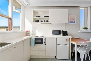 Bright St Kilda Home Base Studio with parking - Melbourne - 8