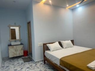 Full Moon Resort Hampi - Hampi - 8