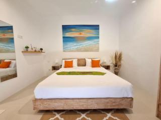 Villa A La Cool Seminyak - 2