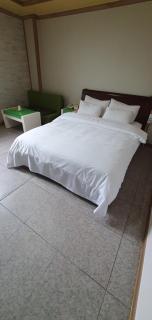 Chatelaine Motel - Icheon - 1