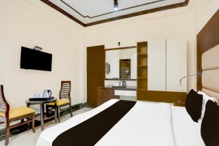 Super Townhouse Sushant Lok Phase 1 Formerly Hotel Neven - Gurgaon - 3