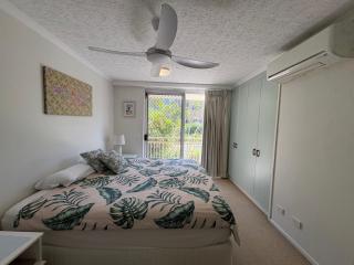 Kokomo Unit 4 - Caloundra - 1