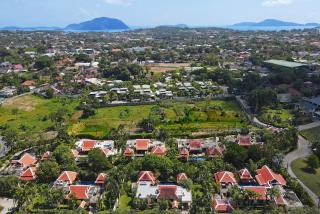Tropical Living at 3BR Pool Villa Bianca, Baan Bua Luxury Estate, Nai Harn Beach - Rawai Beach - 2