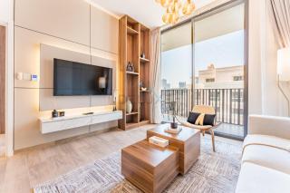 Brand New Building with Resort-style Amenities, Hamilton House, JVC By Deluxe Holiday Homes - 6