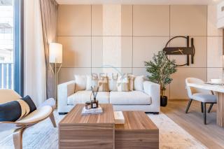 Brand New Building with Resort-style Amenities, Hamilton House, JVC By Deluxe Holiday Homes - 3