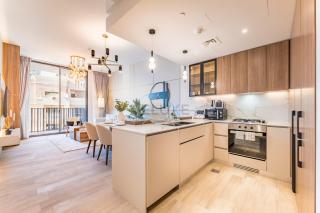 Brand New Building with Resort-style Amenities, Hamilton House, JVC By Deluxe Holiday Homes - 7