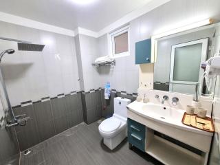 Top Hill Halong Homestay 3 phòng nghỉ riêng - Ha Long - 4