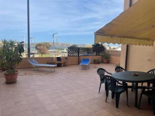 Beautiful Apartment near the Beach with swimming pool - La Maddalena - 4