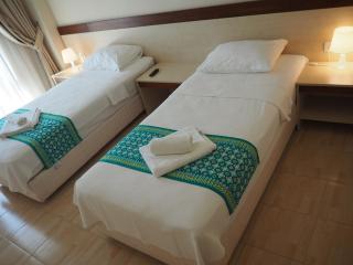 Atlas Apart Hotel - Çeşme - 1