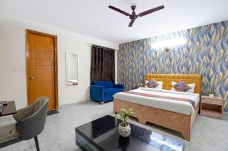 FabHotel Divine & Banquet - Noida - 5