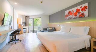 Ramada by Wyndham Phuket Southsea - Karon Beach - 2