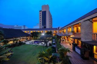 Holiday Garden Hotel - Chiang Mai - 1