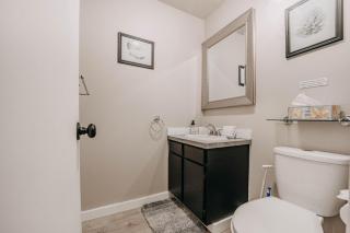 Snowater Condo 45 - Wi-Fi - Fireplace - Washer-Dryer - Sleeps 4 - Deming - 5
