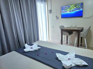 Mangotree Apartel & Resort - 1